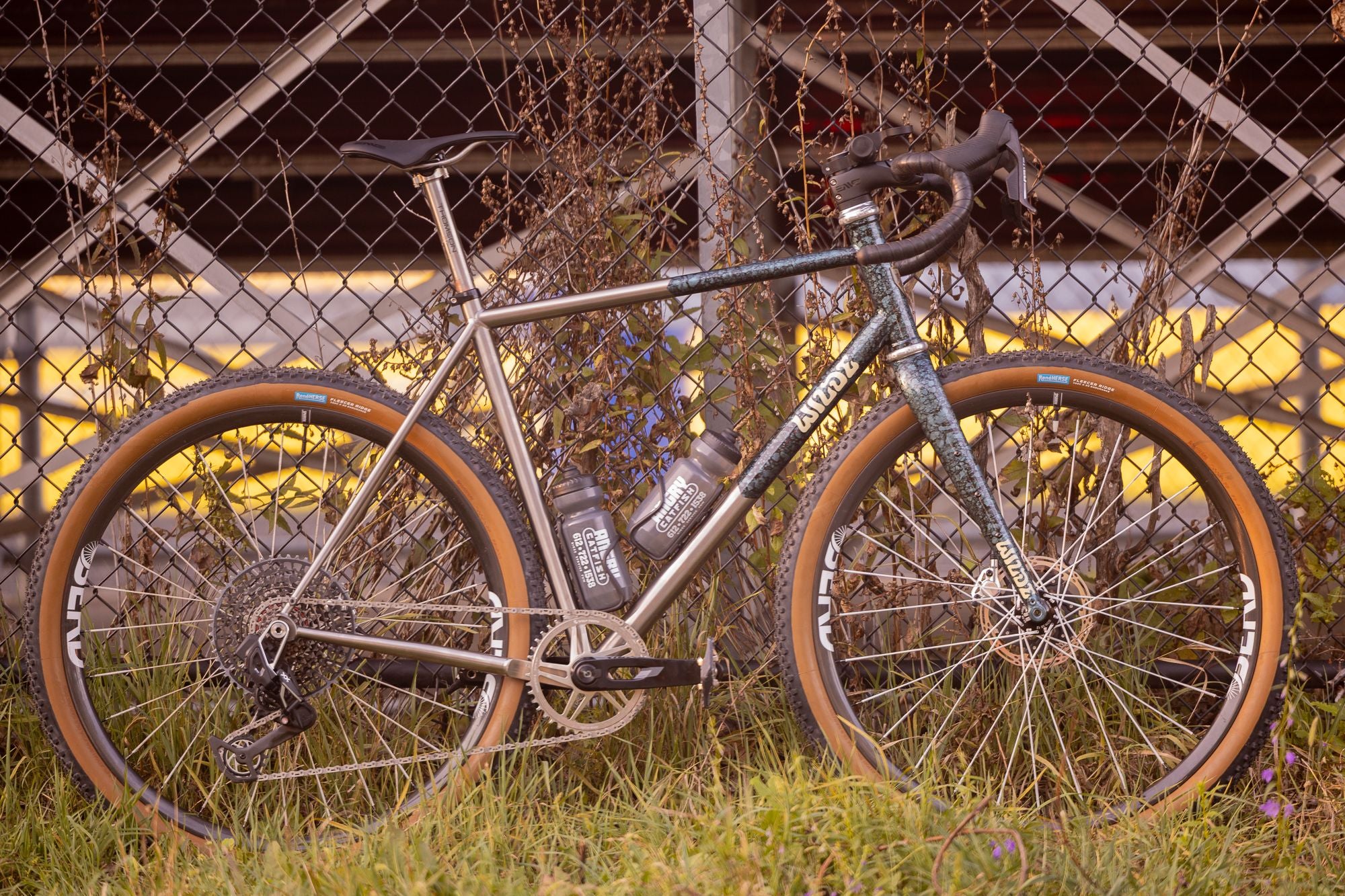 WILDE BICYCLE Heighliner Frame Set - Marbled Green